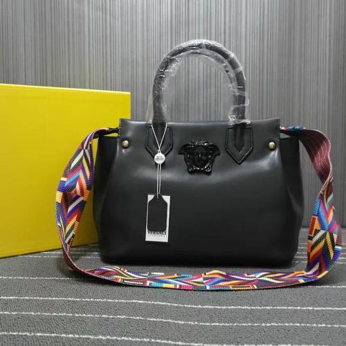 高仿包包怎么寄國際快遞到國外?