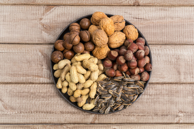 天貓、蘇寧零食寄到英國